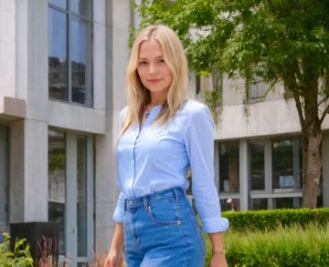 LyckligFlicka från Stockholms län,Sverige